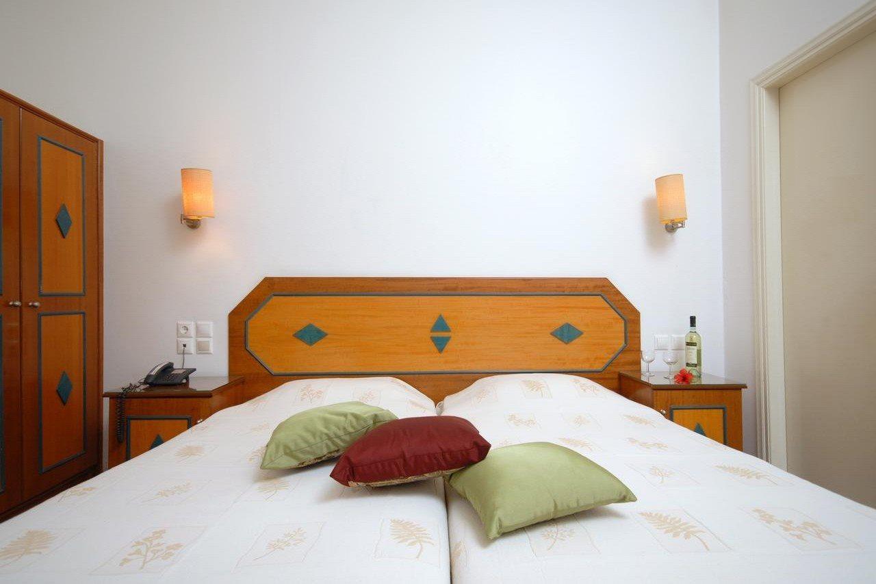 Barbouni Hotel & Studios Naxos City Екстер'єр фото