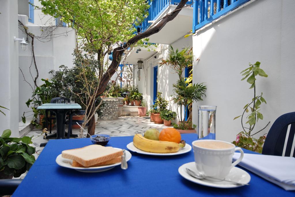 Barbouni Hotel & Studios Naxos City Екстер'єр фото