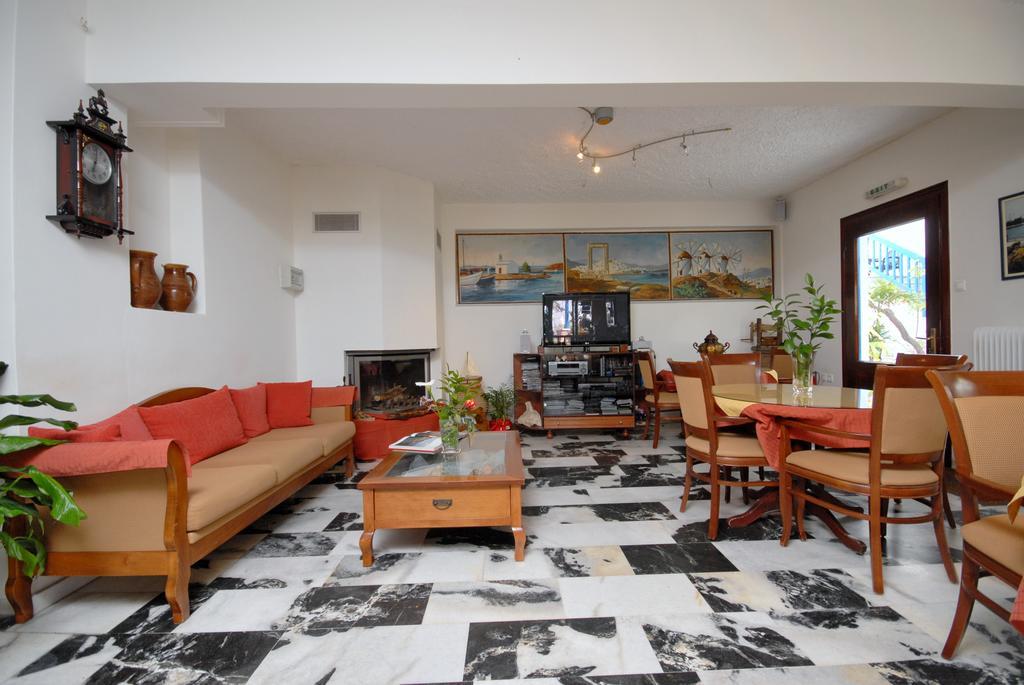 Barbouni Hotel & Studios Naxos City Екстер'єр фото